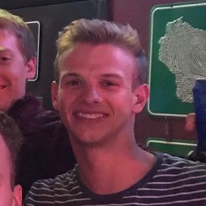 Meet your Posher, Blake